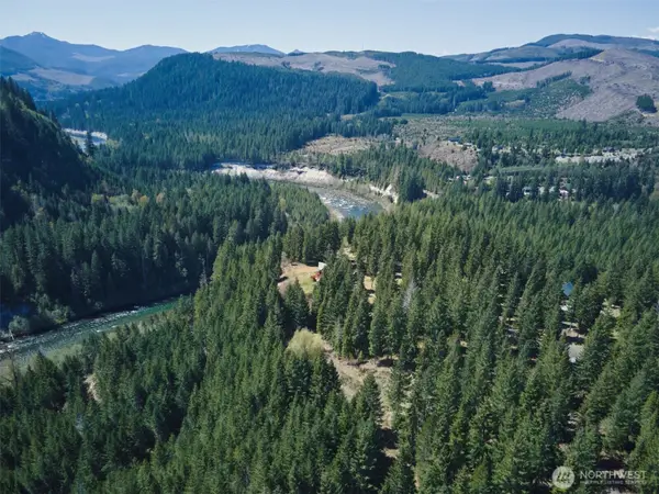 1 Loowit Lane #1, Cougar, WA 98616