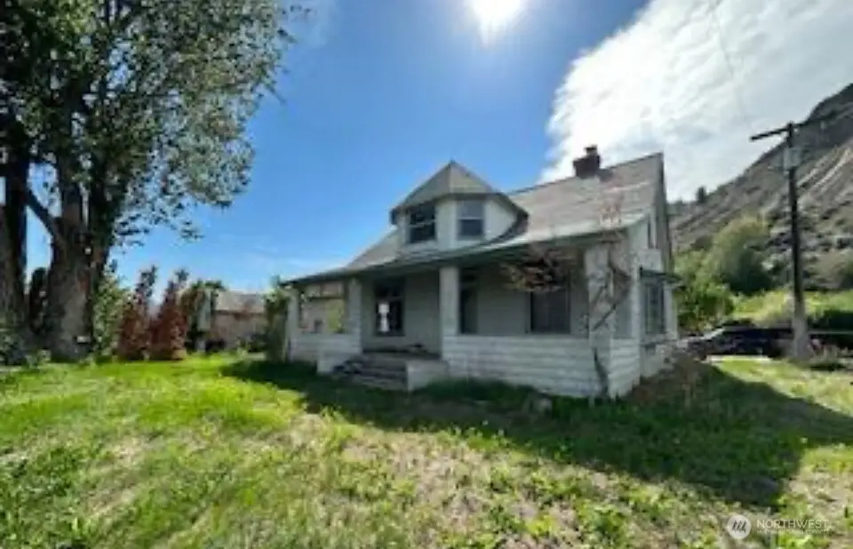 193 Golden Road, Oroville, WA 98844 - Image #1