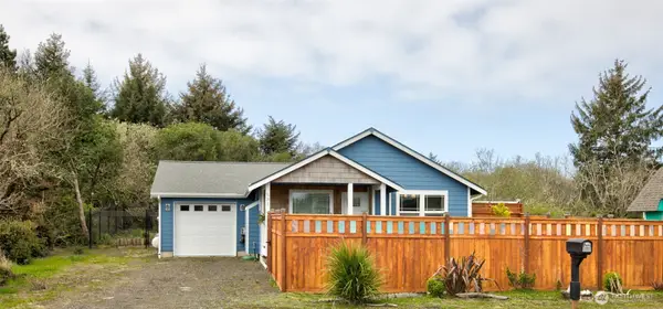 531 Point Brown Avenue Sw, Ocean Shores, WA 98569