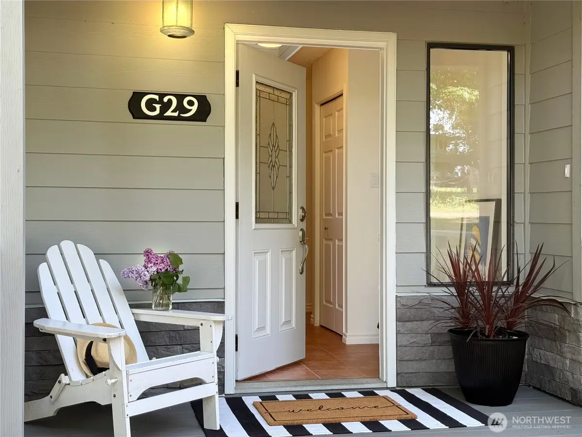 29 G Sound Place, Hat Island, WA 98206 - Image #1