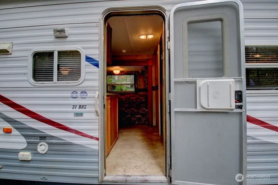 61 Christmas Tree Circle, Deming, WA 98244 - Image #3