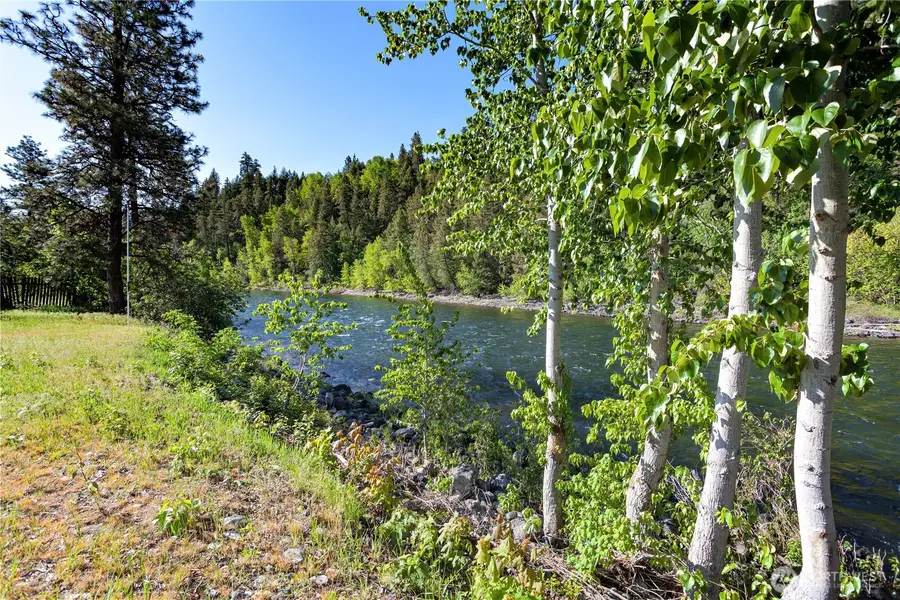 8829 Josephine Avenue, Dryden, WA 98821 - Image #2