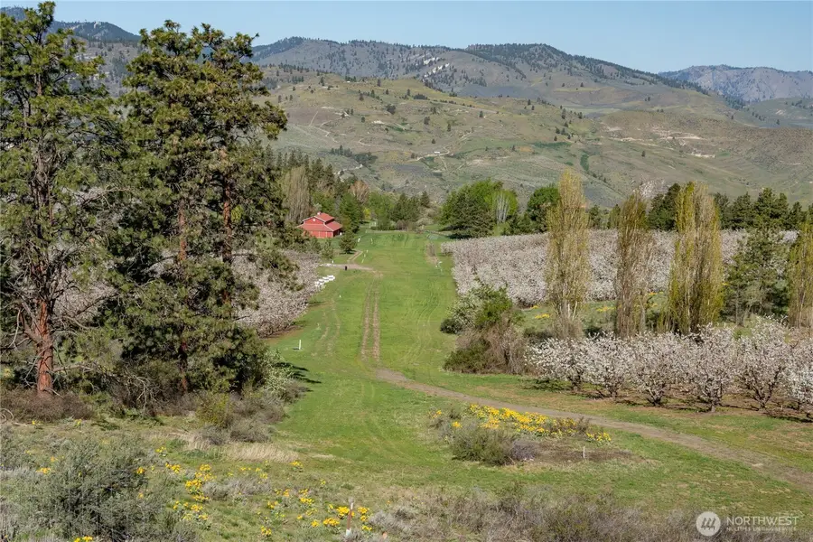 712 Moonlit Lane, Wenatchee, WA 98801 - Image #2