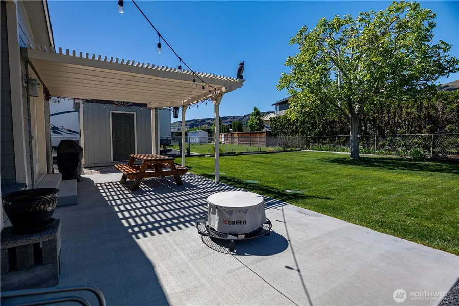 878 SW Hunter Avenue, Quincy, WA 98848 - #3