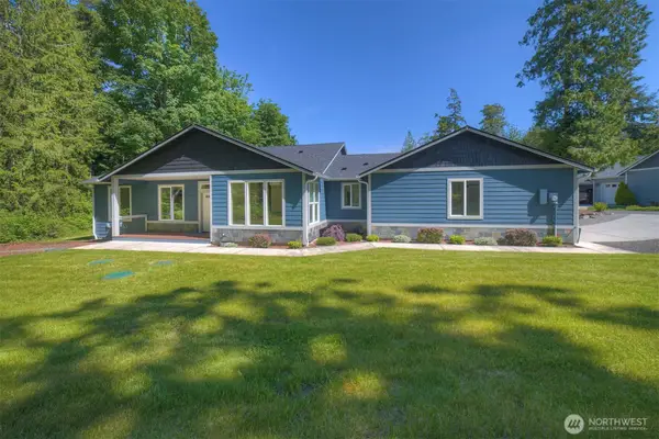 39195 Blackmouth Place Ne, Hansville, WA 98340