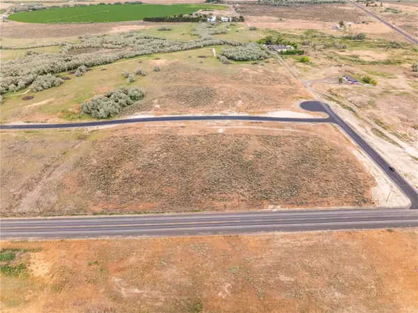 0 13 Road B.9 Sw #13, Royal City, WA 99357