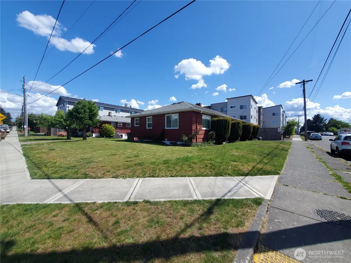 7001 S D Street, Tacoma, WA 98408 - #1