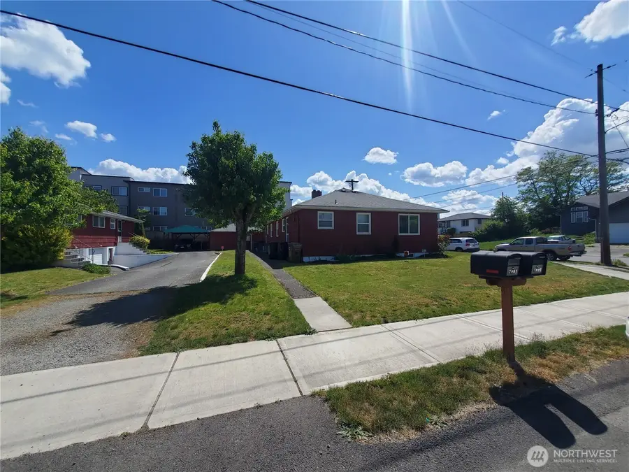 7001 S D Street, Tacoma, WA 98408 - #3