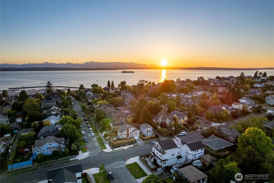 3202 NW 70th Street, Seattle, WA 98117 - Image #2