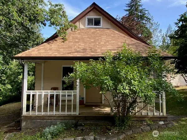 161 N Schoolhouse Hill Road, Hoodsport, WA 98548