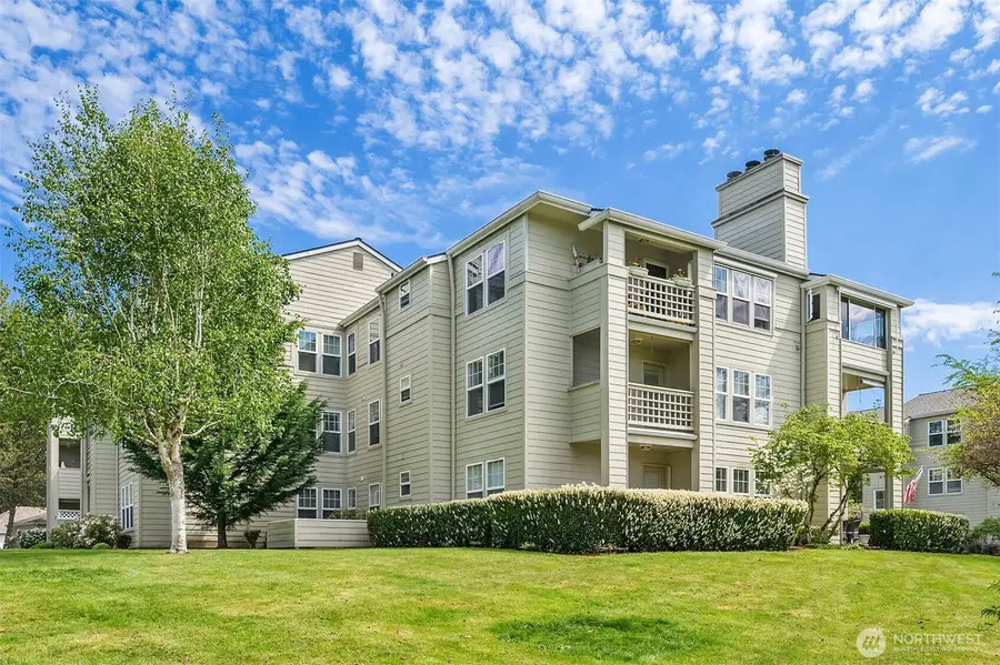 4109 224th Lane Se #213, Issaquah, WA 98029 - Image #2