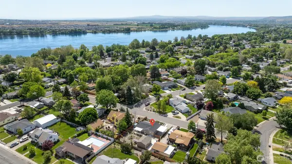 78 Whitten St, Richland, WA 99354