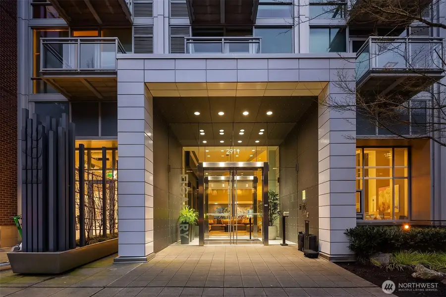 2911 2nd Avenue #411, Seattle, WA 98121 - Image #2