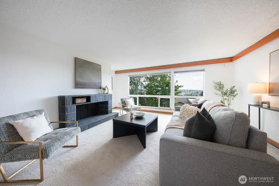 2500 W Manor Place #216, Seattle, WA 98199 - Image #2