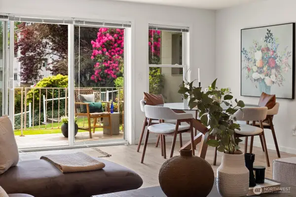 13259 15th Avenue Ne #B7, Seattle, WA 98125