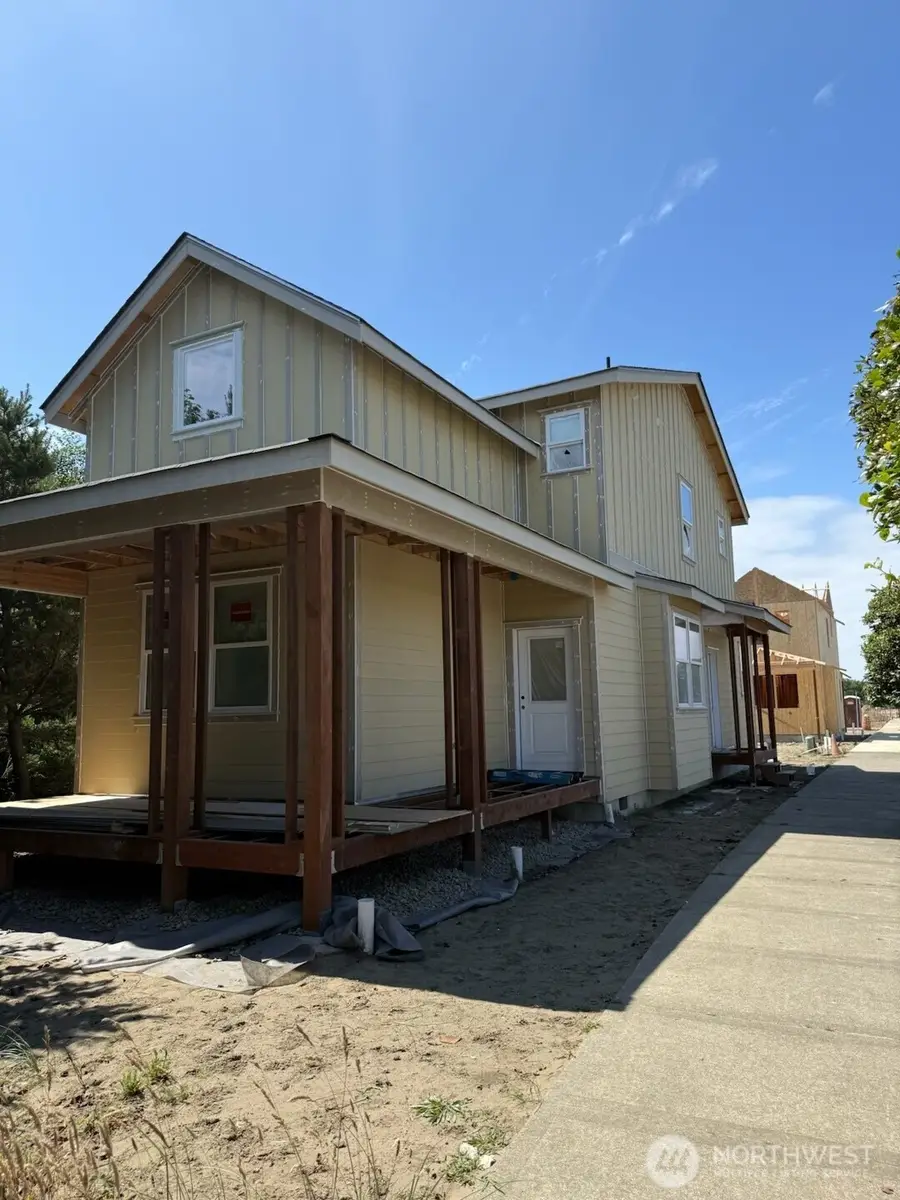 265 Oyhut Bay Boulevard Sw, Ocean Shores, WA 98569 - Image #2