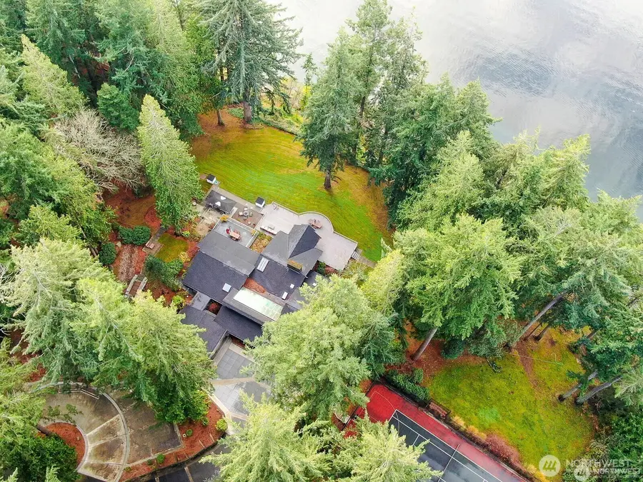 1865 Crestwood Cove Court, Freeland, WA 98249 - Image #3