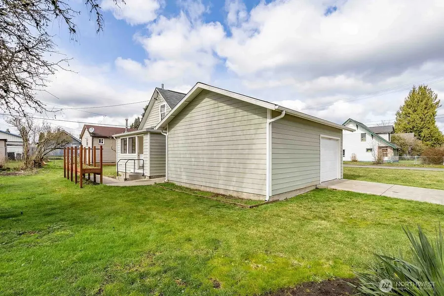 116 E 4th Street, Centralia, WA 98531 - Image #3