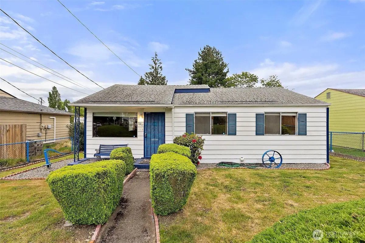 1811 S Sprague Avenue, Tacoma, WA 98405 - Image #1