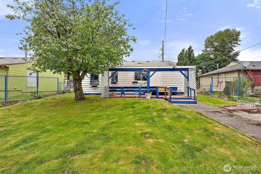 1811 S Sprague Avenue, Tacoma, WA 98405 - Image #3