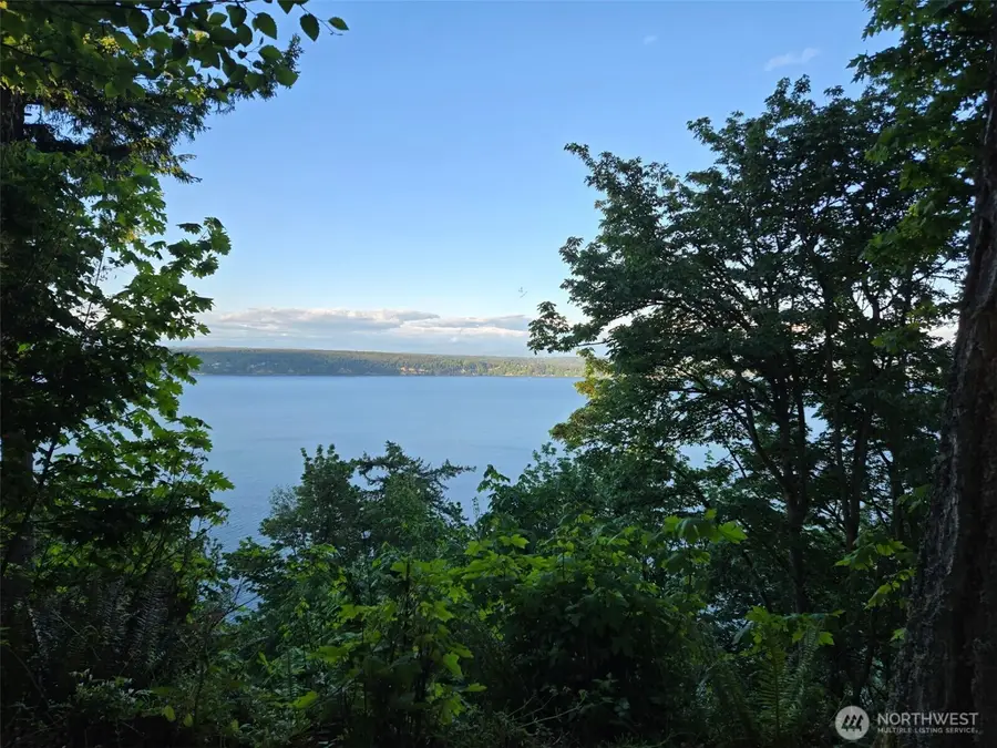 4203 SE Camano Drive, Camano Island, WA 98282 - Image #2