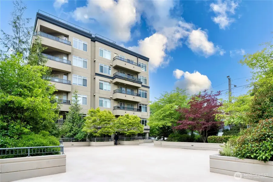 1000 Aurora Avenue N #311, Seattle, WA 98109 - Image #2