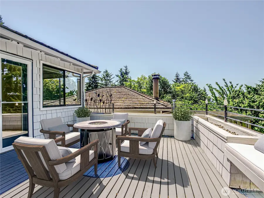 4441 53rd Avenue Sw, Seattle, WA 98116 - Image #3