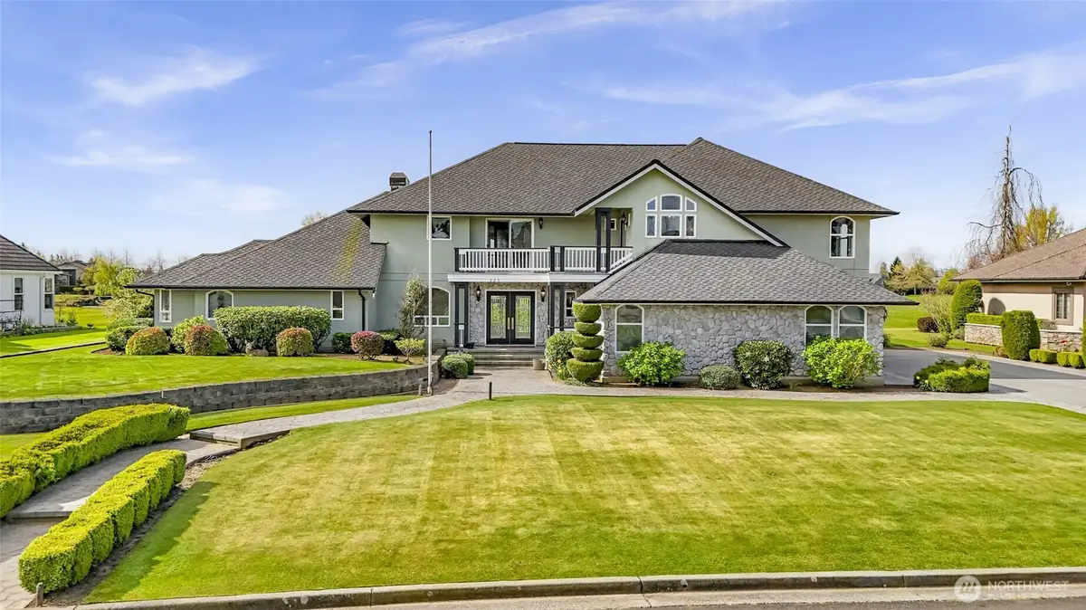 325 Island Green Way, Lynden, WA 98264 - Image #1