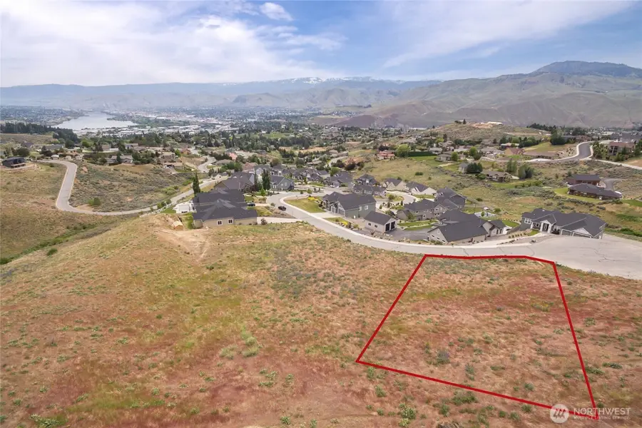 296 Burch Hollow Lane #16, Wenatchee, WA 98801 - Image #2