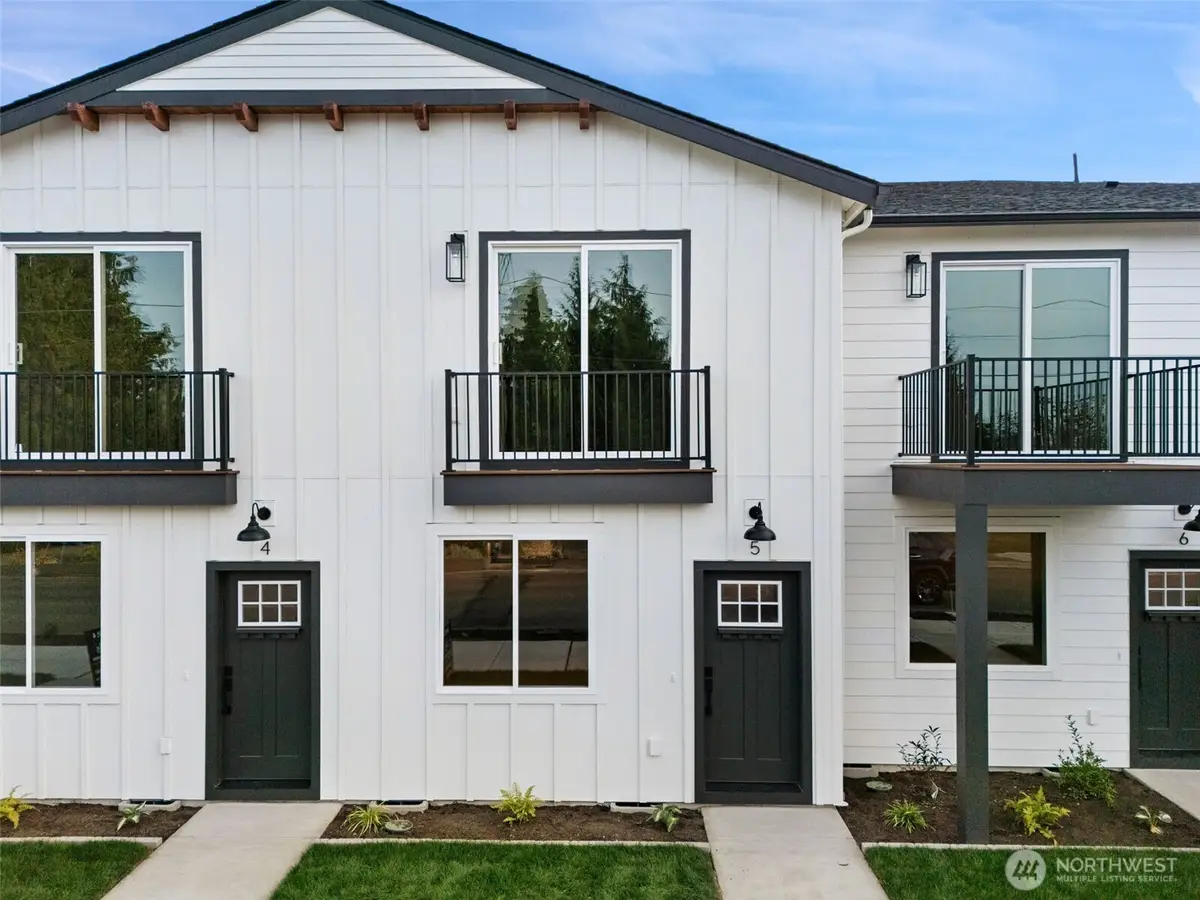 669 W Hendrickson #5, Sequim, WA 98382 - Image #1