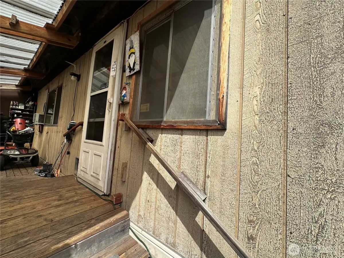 4205 Auburn Way S #17, Auburn, WA 98092 - Image #1