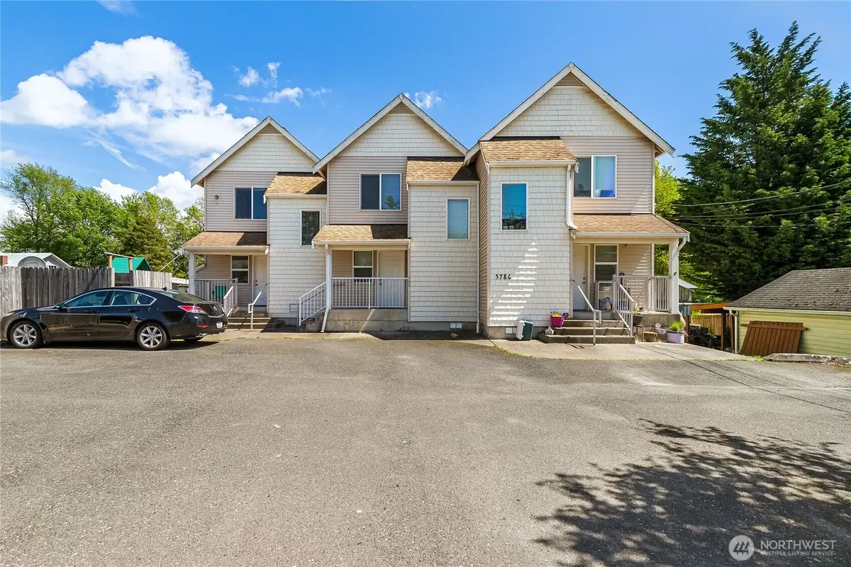 5786 Portal Way, Ferndale, WA 98248 - Image #1