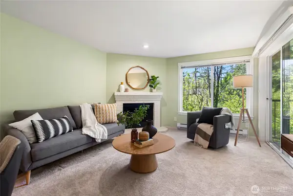 11307 NE 128th Street #G204, Kirkland, WA 98034