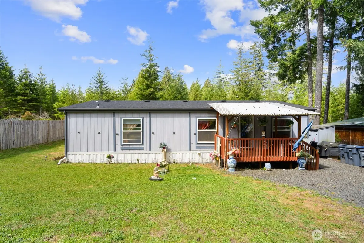 300 E Skookum Drive Ne, Shelton, WA 98584 - Image #1