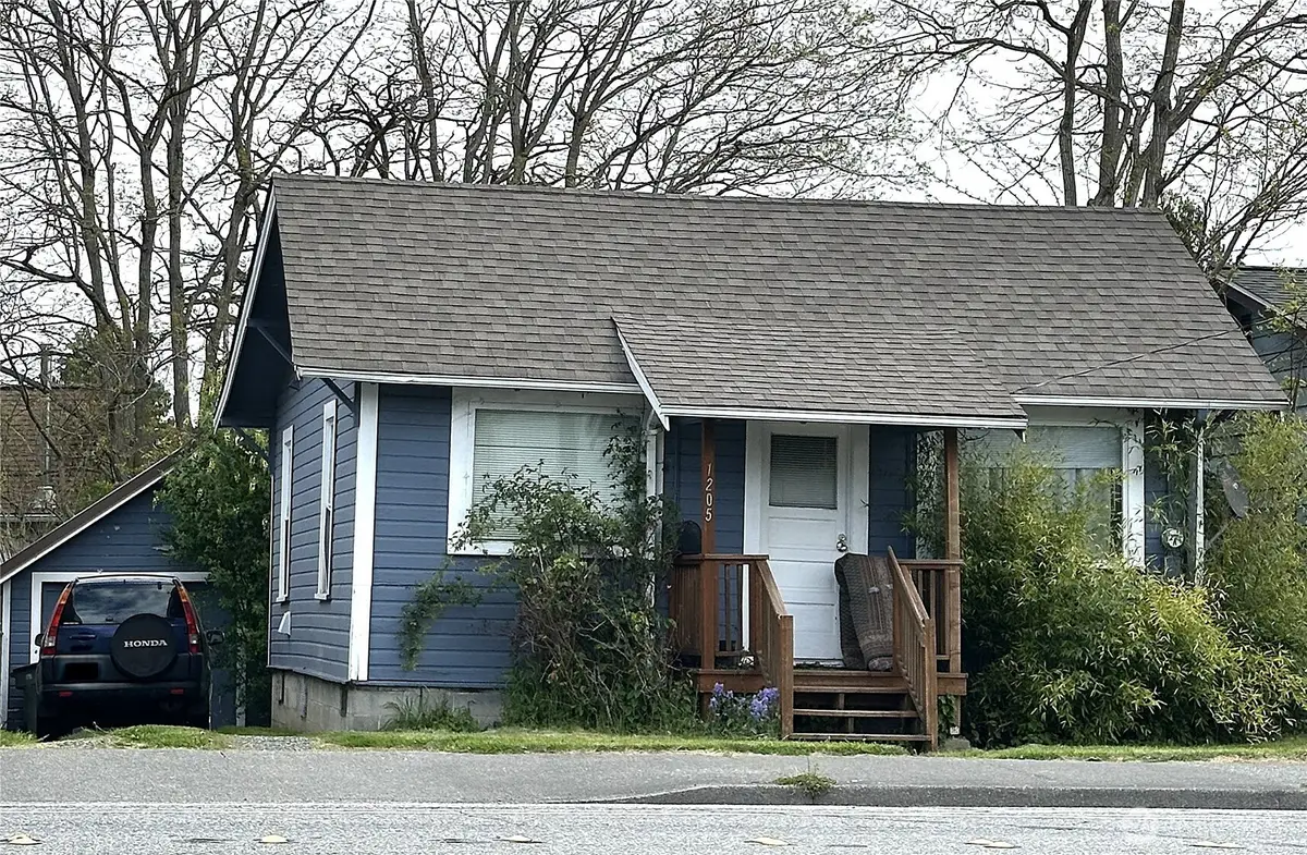 1205 E Maple Street, Bellingham, WA 98225 - Image #1