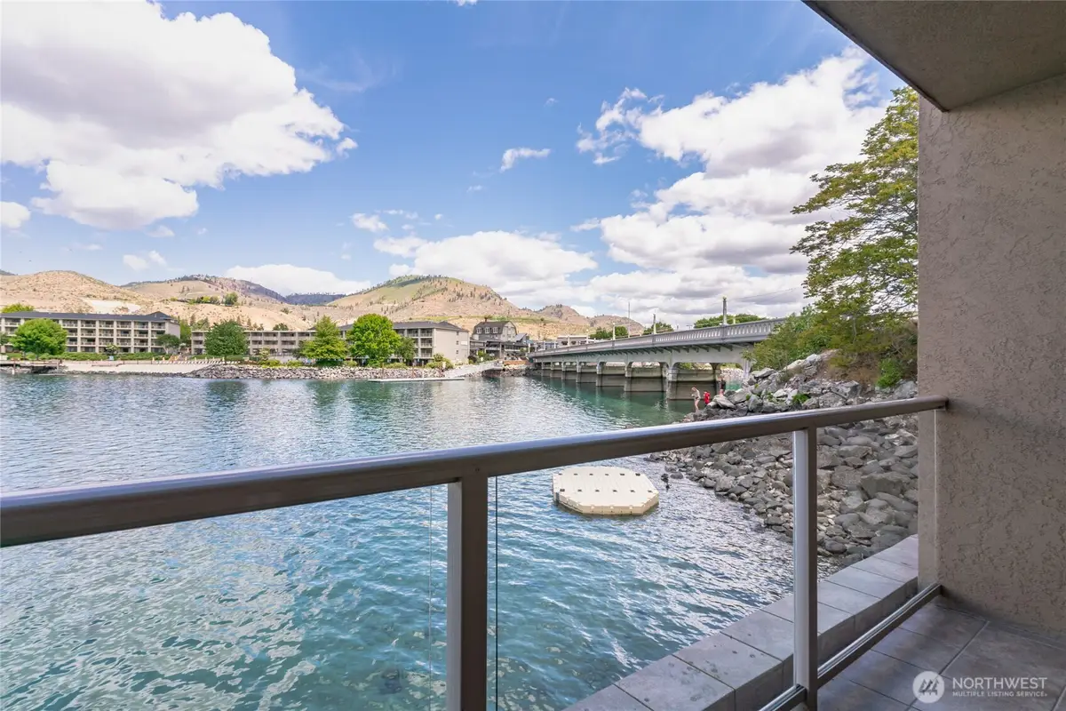 322 W Woodin Avenue #711, Chelan, WA 98816 - Image #1