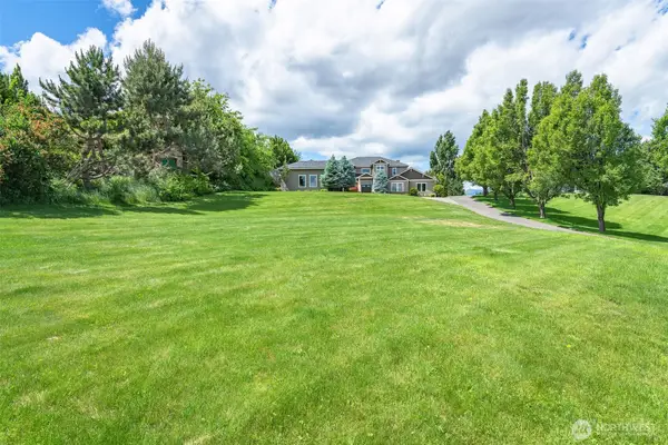 1400 Westpoint Place, Wenatchee, WA 98801