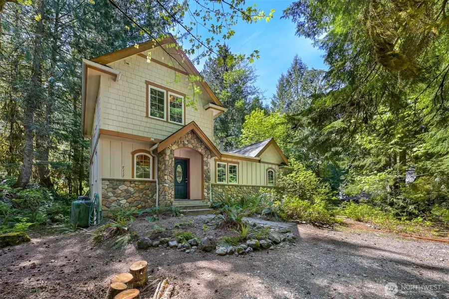 7117 Rainier Way, Deming, WA 98244 - Image #2