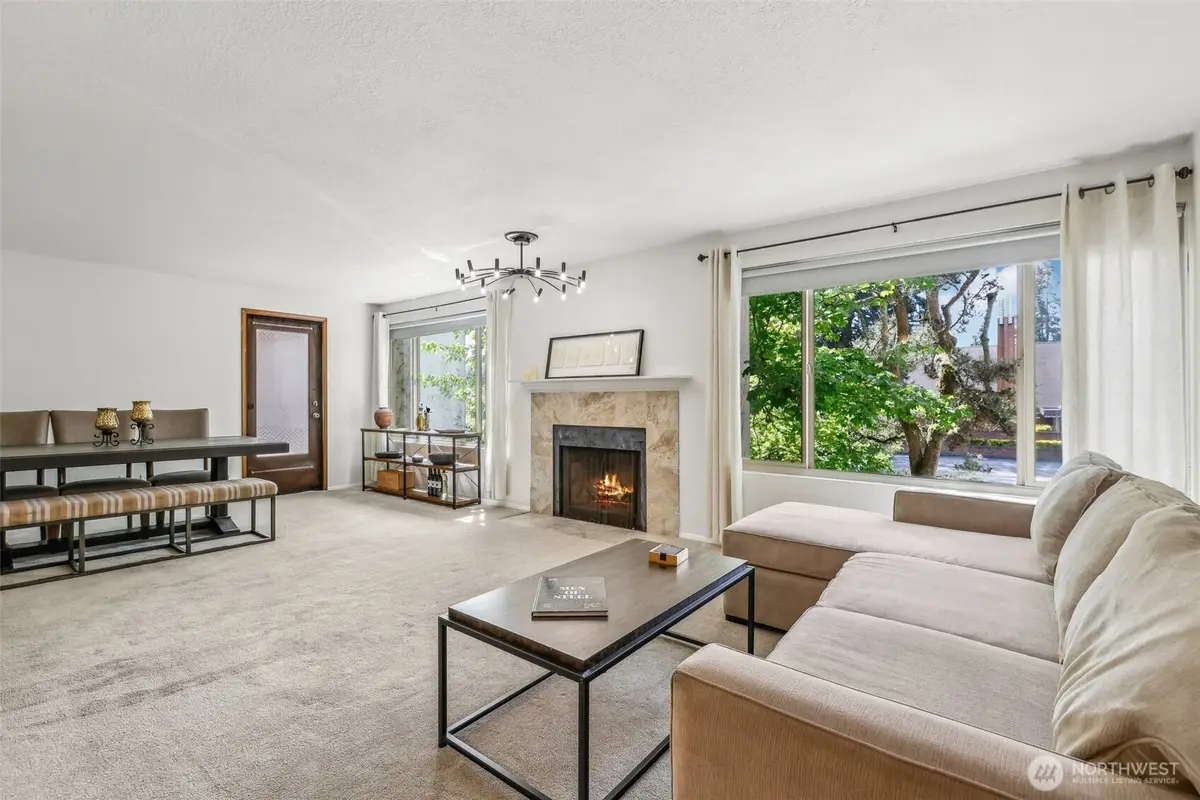 132 N 132nd #202, Seattle, WA 98133 - Image #1