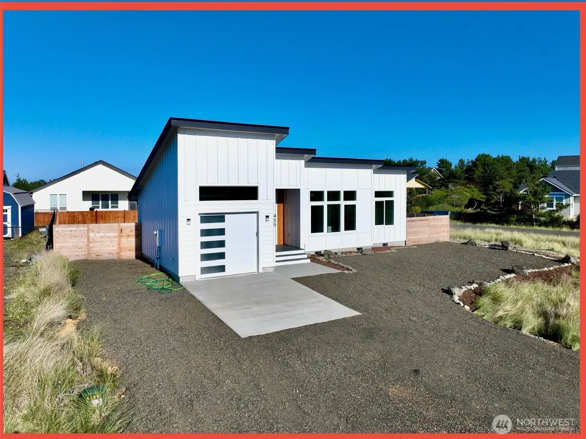 455 N Portal Loop Sw, Ocean Shores, WA 98569 - Image #1