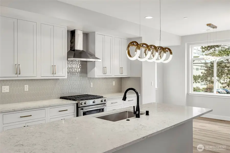 6726 NE 187th Street #104, Kenmore, WA 98028 - Image #2