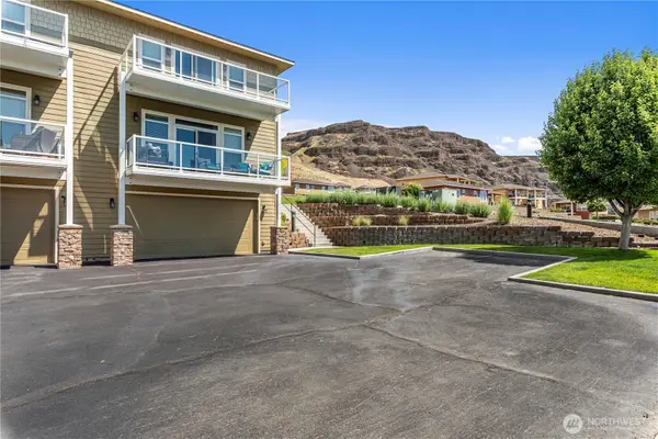 9159 Riverview Way Nw #D39, Quincy, WA 98848