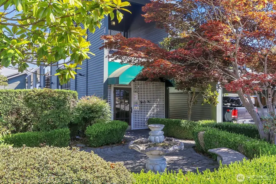 7924 212th Street Sw #211, Edmonds, WA 98026 - Image #2
