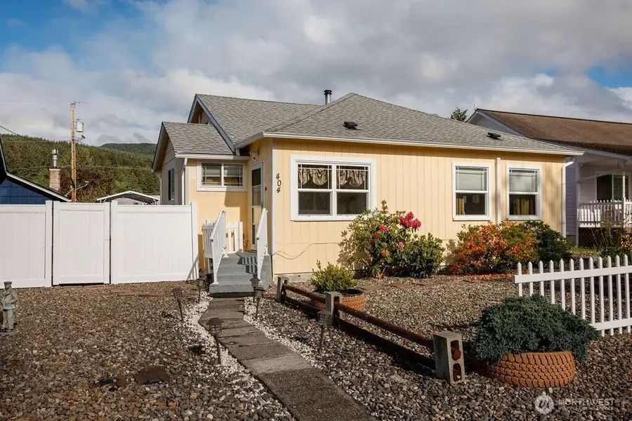 404 Jackson Street, Ryderwood, WA 98581 - Image #2