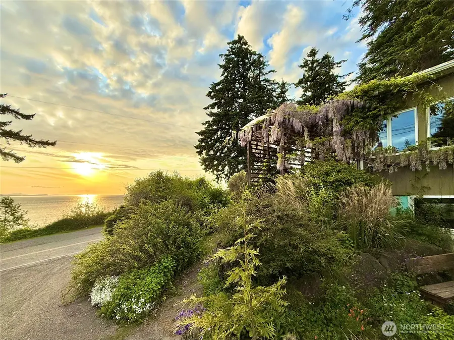2579 W Shore Drive, Lummi Island, WA 98262 - Image #2