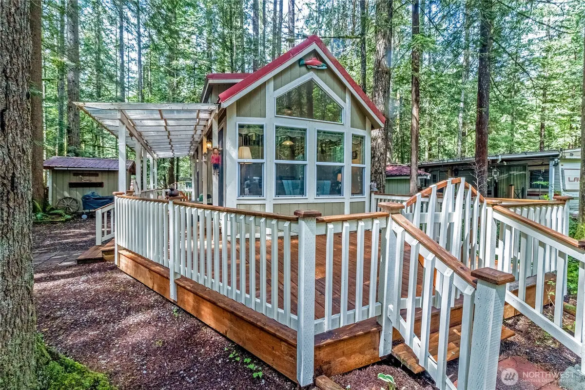 86 Sunset Circle, Deming, WA 98244 - Image #1