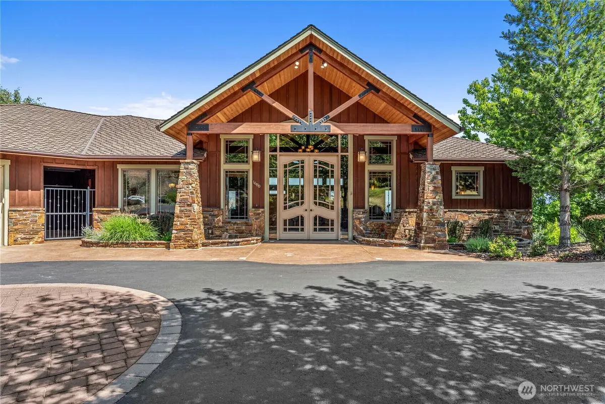 1680 Skyline Drive, Wenatchee, WA 98801 - Image #1