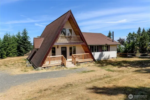 71 John Jacobs Road, Port Angeles, WA 98362