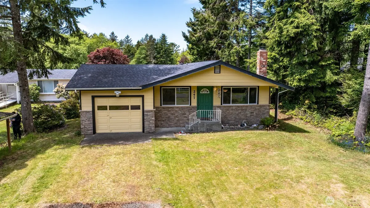 247 Bass Avenue Ne, Ocean Shores, WA 98569 - Image #1