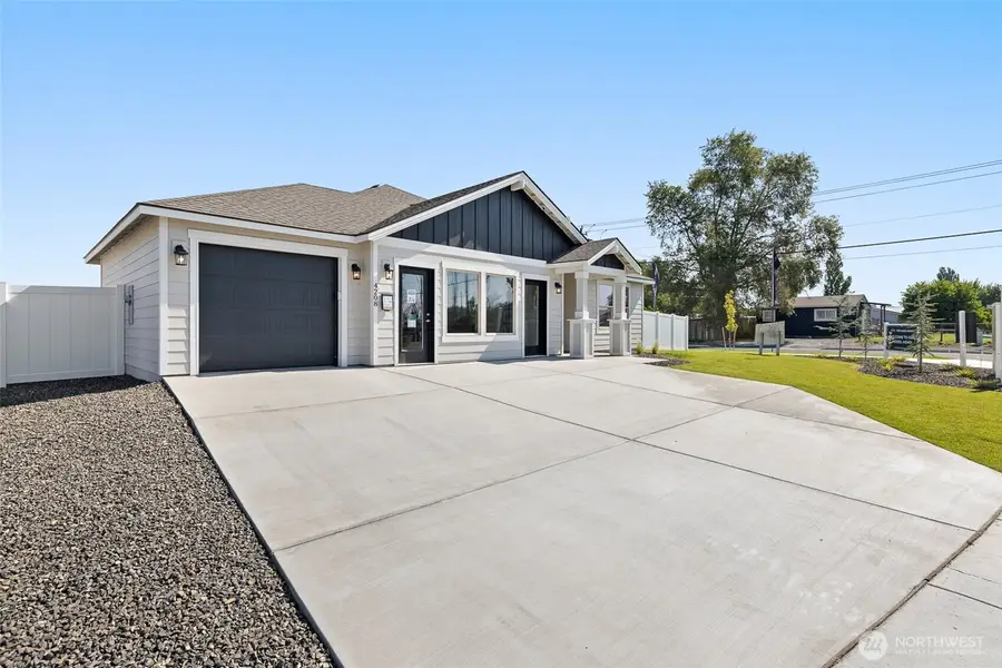 4208 W Sandy Ct, Moses Lake, WA 98837 - Image #2